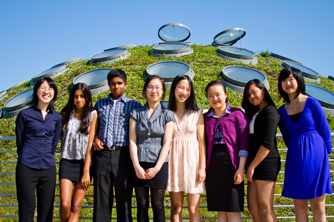 PYS students on Living Roof